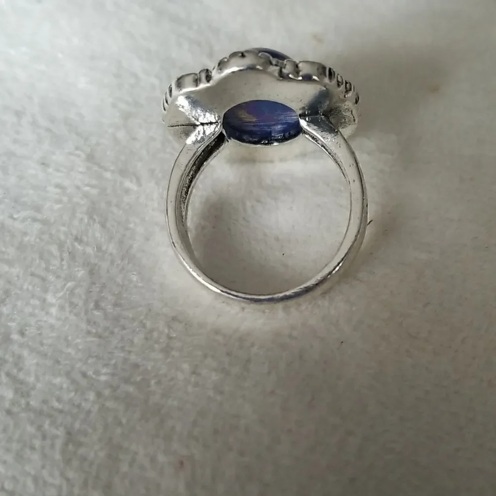 Purple vintage style silver tone band size 9